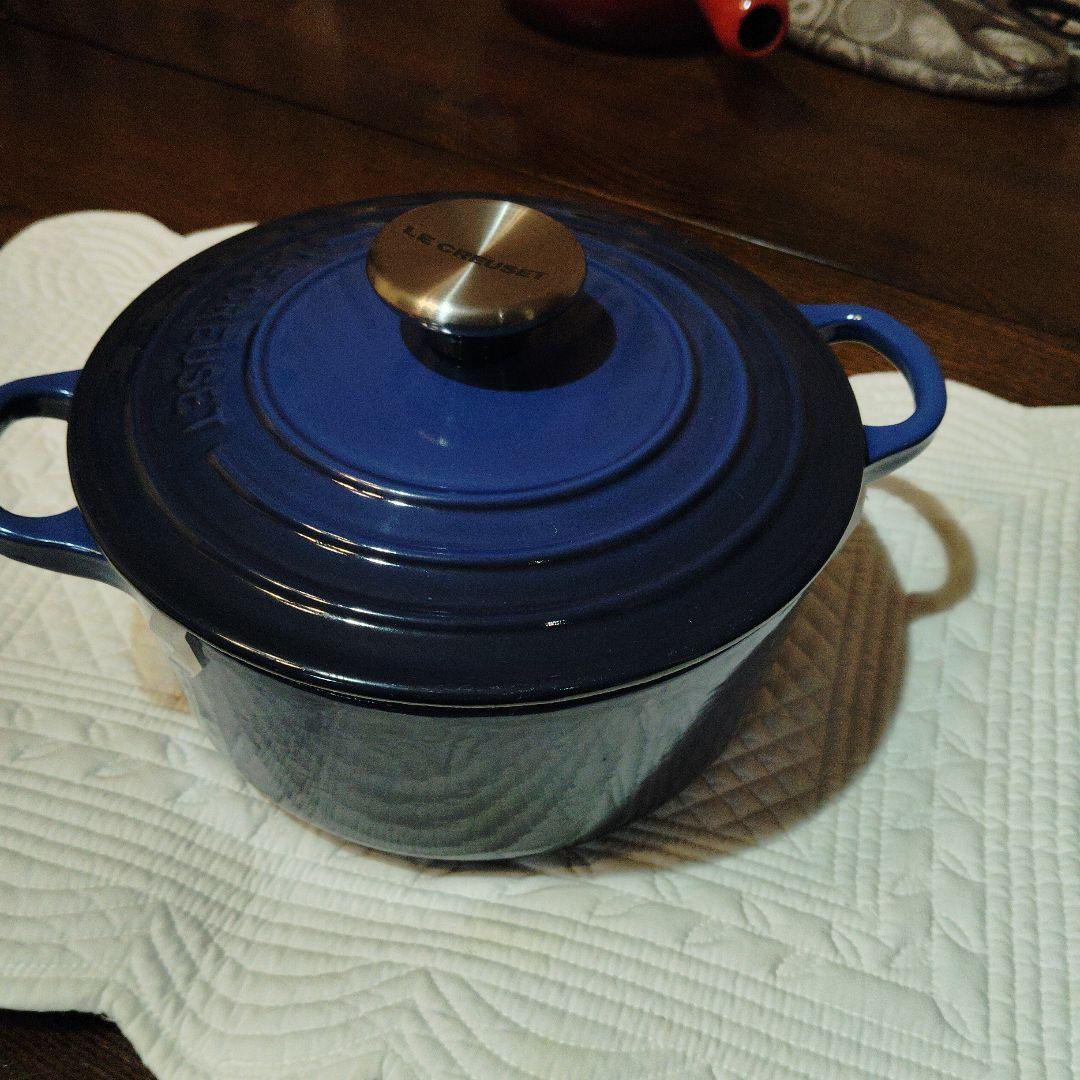 Le Creuset 両手鍋 青 約18cm - メルカリ