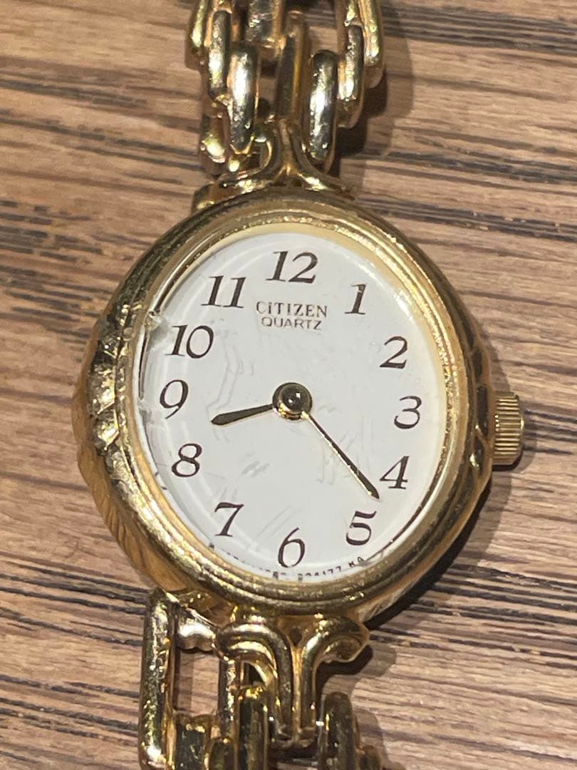 専用　総額定価50万円超【美品】レディース　ゴールドクォーツ時計　15本おまとめ