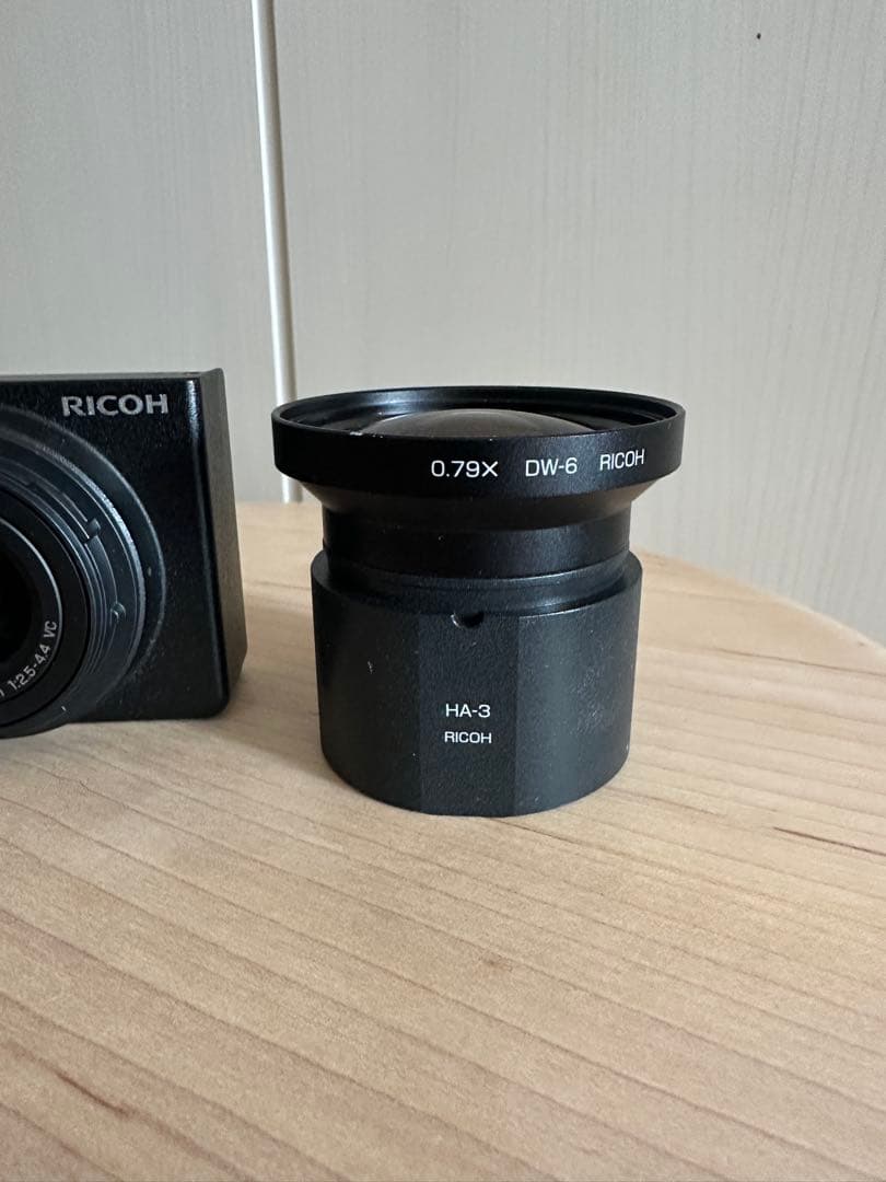 RICOH GXR用　LENS S10 24-72mm F2.5-4.4 VC