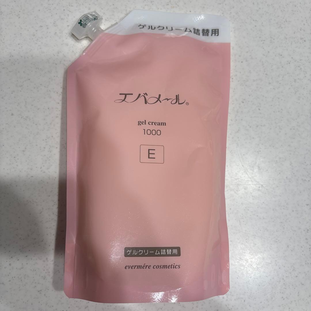 未使用品　エバメール　ゲルクリーム　詰替1000g Amazon | エバメール ゲルクリーム 詰替1000g(E) | エバメール