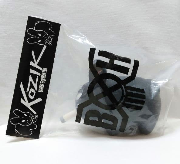 kidrobot キッドロボット Kozikサイン スモーキンラビット元祖 - メルカリ