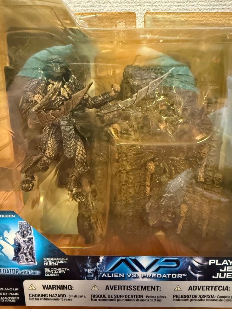 星*奨様 【未開封・3点セットMcFarlane AVプレデター＆エイリアンジオ