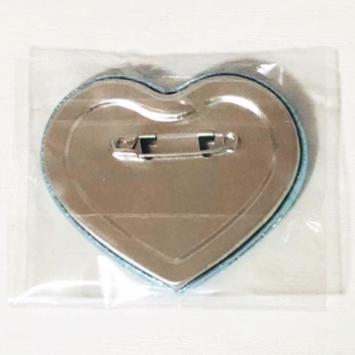 新品☆あんスタ☆Knights【月永レオ】ハートカンバッジ☆ハート缶