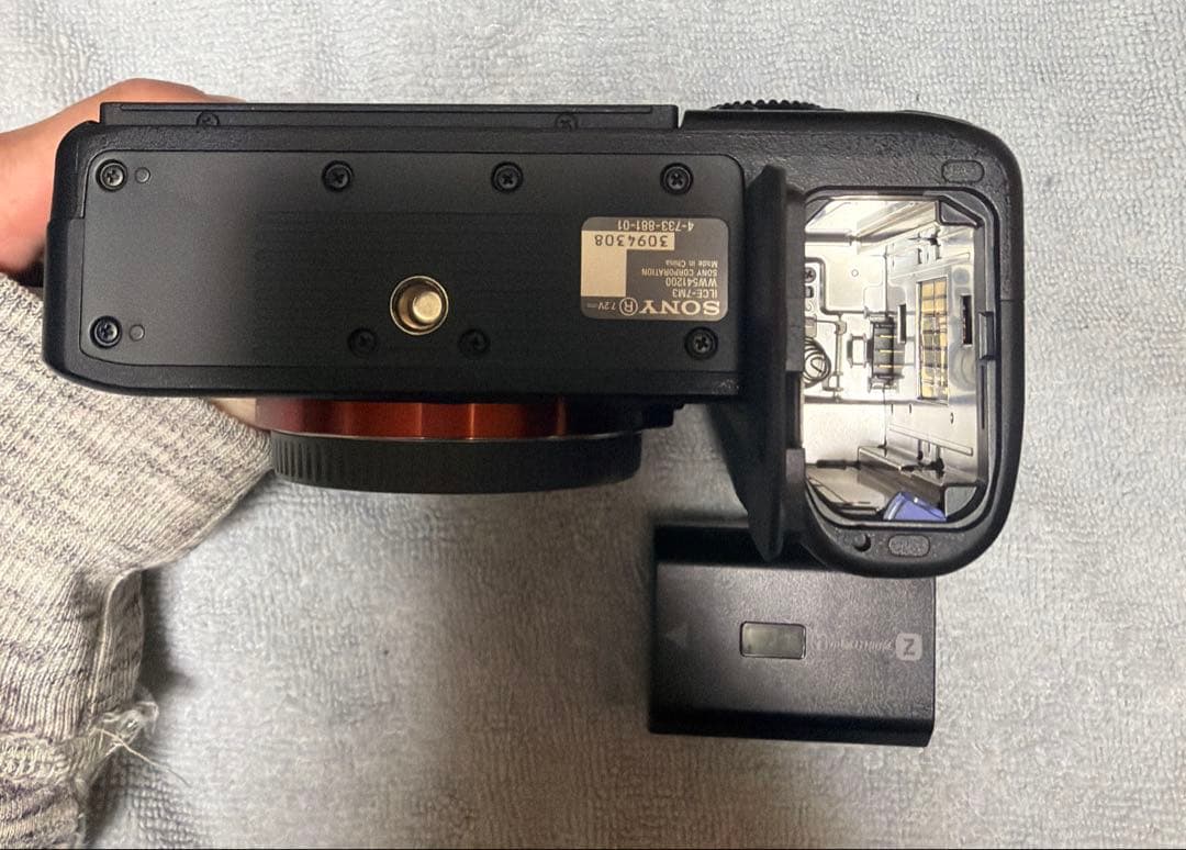 《⭐︎明日までお値下げ中⭐︎》SONY α7 III ミラーレスカメラ 本体　ボディ