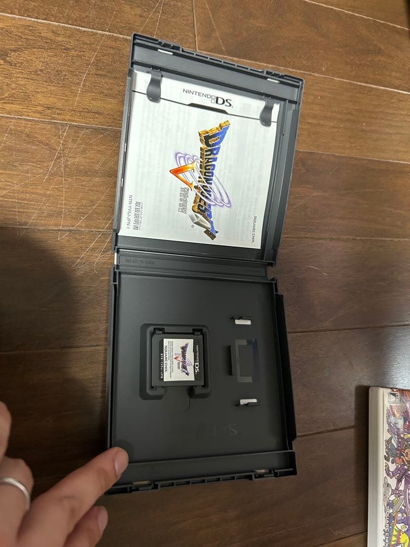 はぐれメタル ds ＋ドラクエ4.5.6.9.M2 ＋充電器＋おまけ - メルカリ