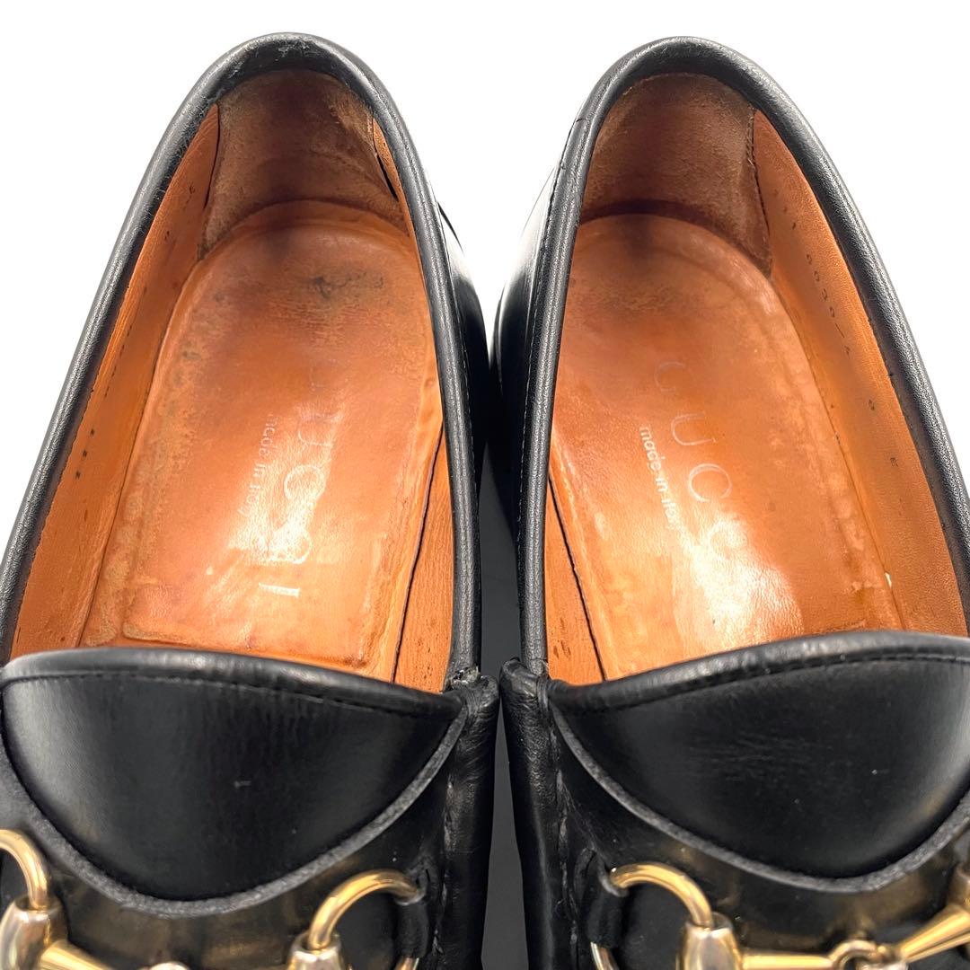 《美品》GUCCI グッチ ホースビット ビット ゴールド金具 黒 9 6030