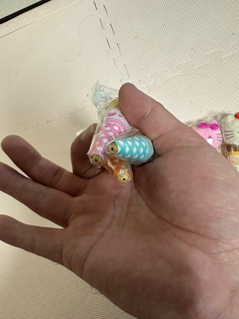 ハローキティ ぬいぐるみアイスクリームコーン 7個セット - メルカリ