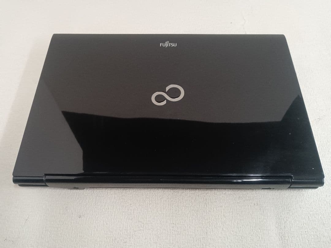 Λ LIFBOOK AH47/K FMVA47KBC ストレージ無 16GBの通販はau PAY