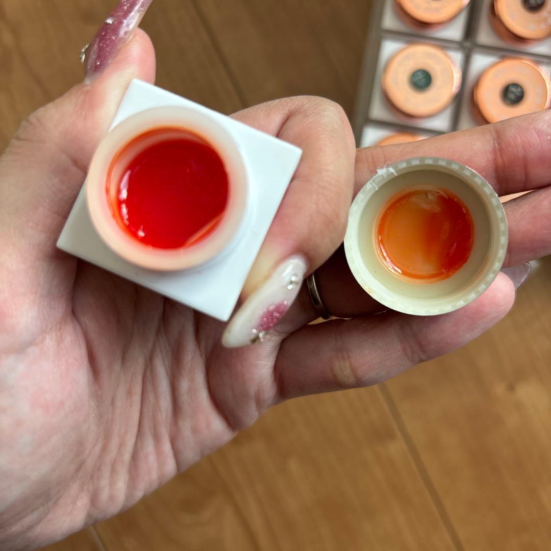 多色ジェルネイル100個セット スライドケース付き