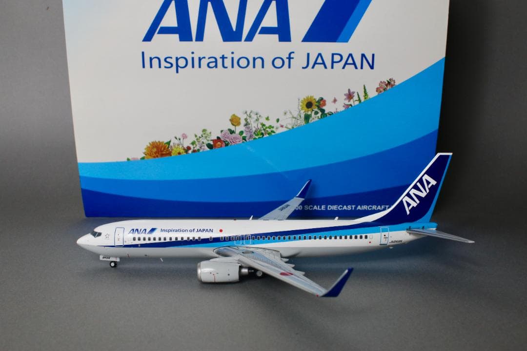 さ*む様 【レア】ANA B737-800 JA86AN 1/200 IOJ塗装 - メルカリ