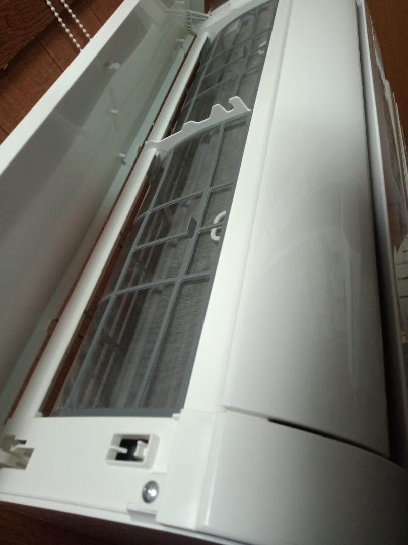 取付工事無料！取外し工事無料！配送込み！保証付き！少し大きめ8畳用！とても奇麗♪