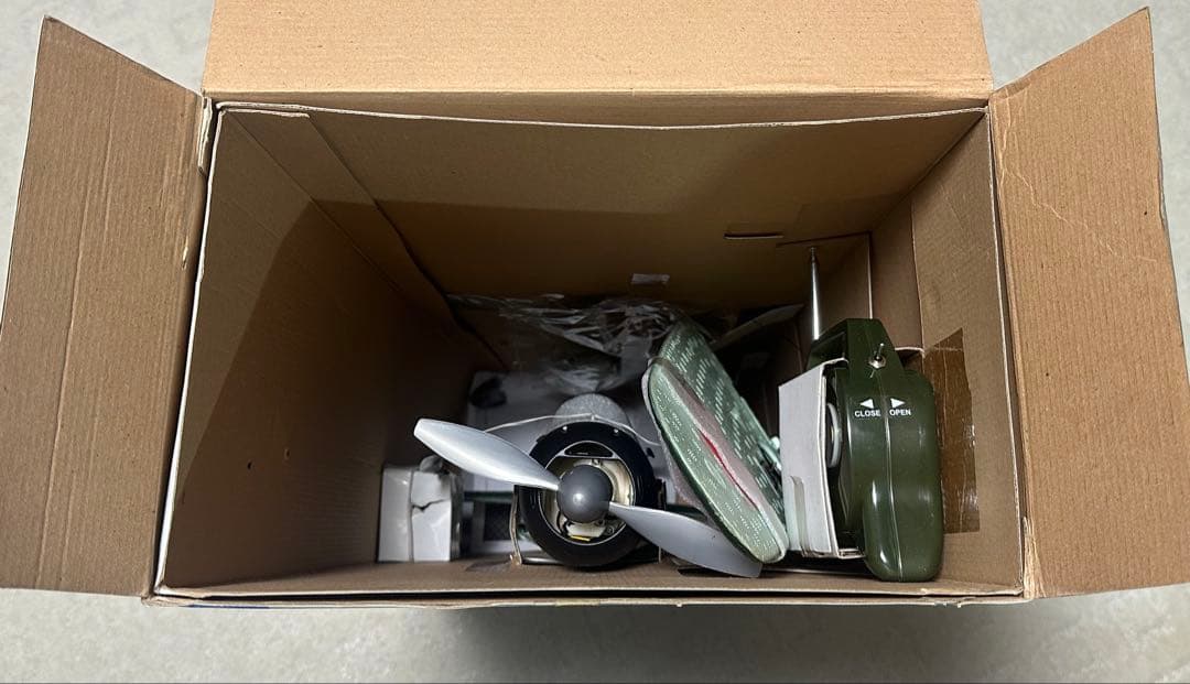 セール中！〉零式艦上戦闘機52型ラジコン / タイヨー製 【新品