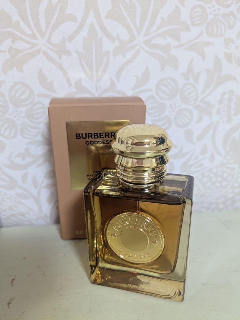 BURBERRY Goddess パルファム 50ml バーバリー ゴッデス パルファム 50mL - ウィメンズ | Burberry®公式サイト