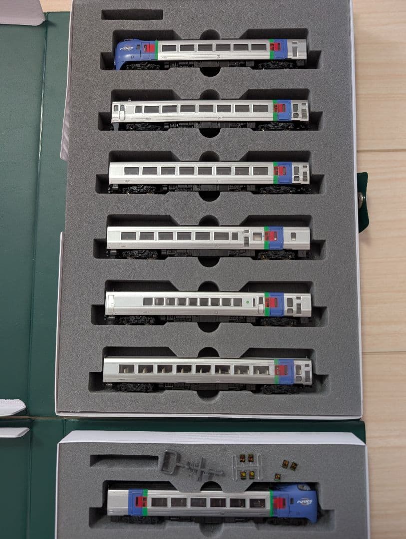 KATO キハ283系 おおぞら 7両セット KATO 10-1695/10-1696 キハ283系「おおぞら」6両基本/3両増結セット