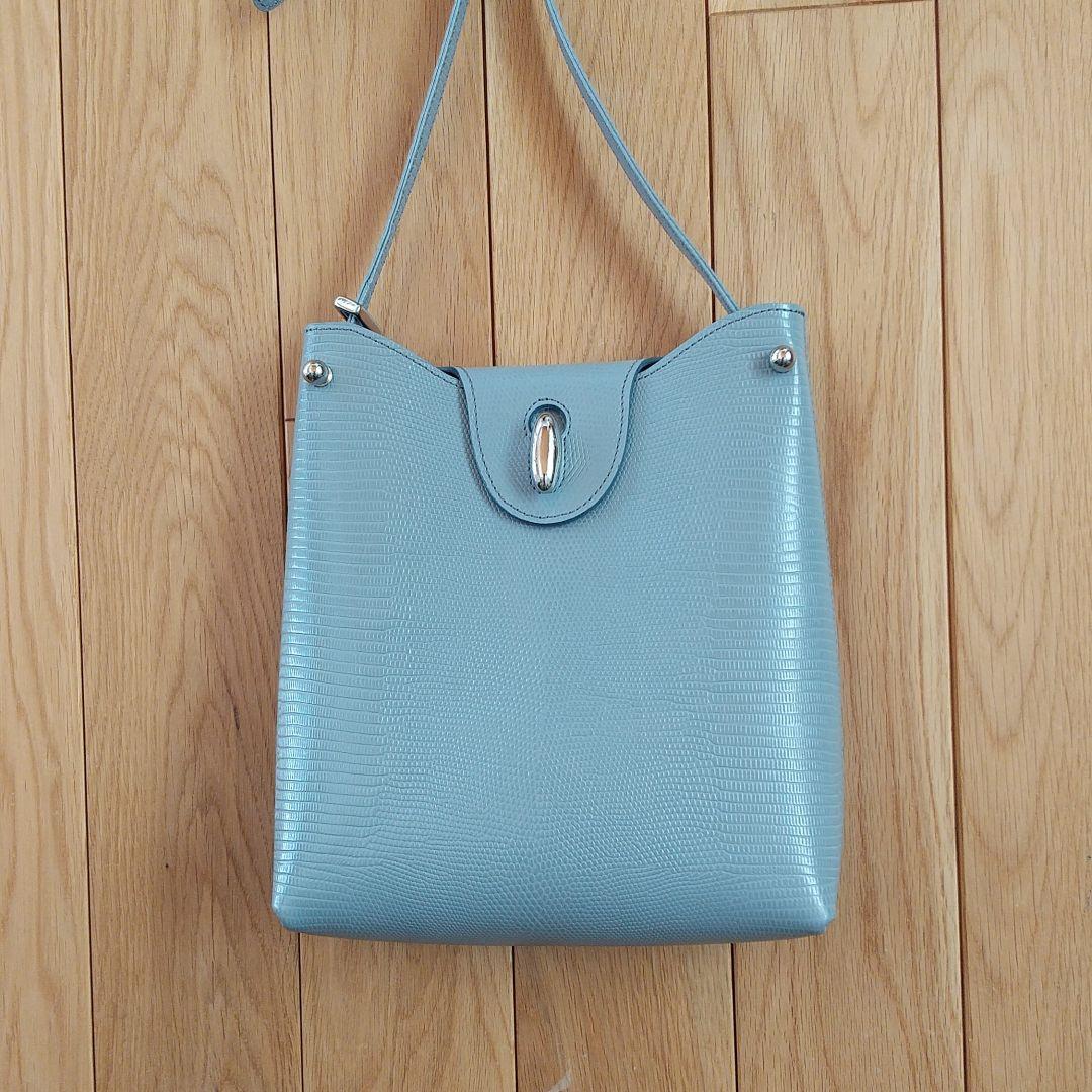 専用 TOFF&LOADSTONE ショルダーバッグ リフト・リザード - メルカリ