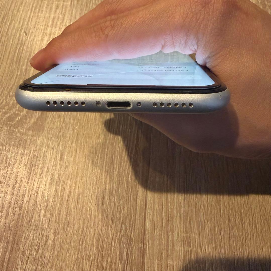 iPhoneXR 64GB SIMロックあり - メルカリ