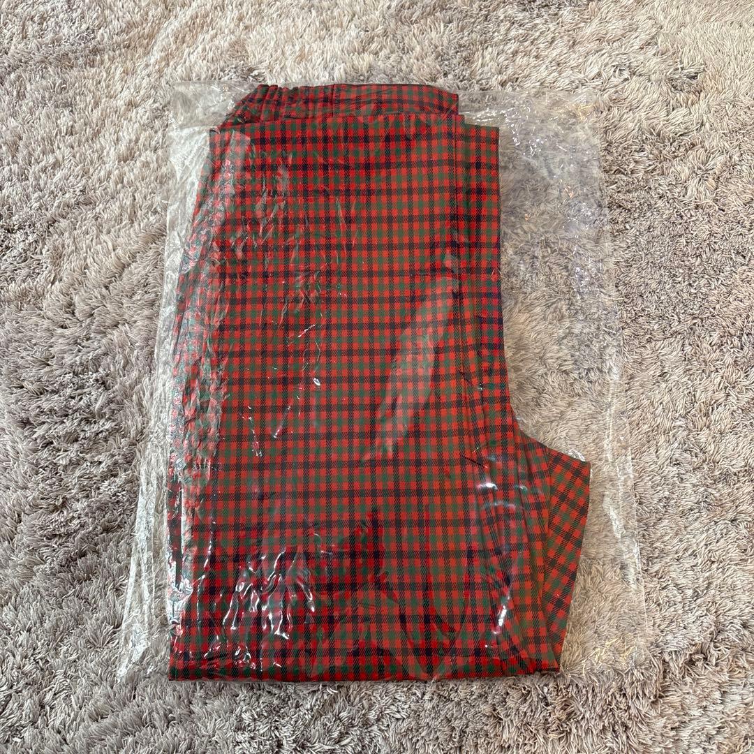 新品未使用 ファミリア 赤系チェック パンツ 9分丈 赤 130 男の子 女の子