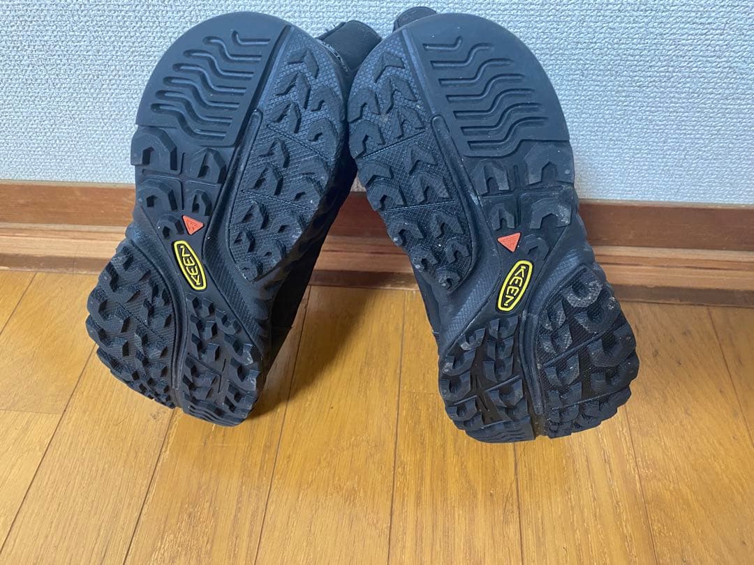 24.0cm 使用1回美品 KEEN ウィメンズ 防水ウィンターブーツ