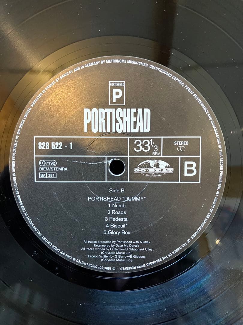 レア盤 誤表記Portishead Dummy レコード - メルカリ