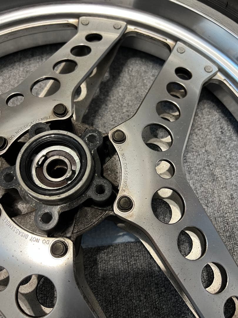 良品 CB750F FC フロントホイール 18インチ 2.5J