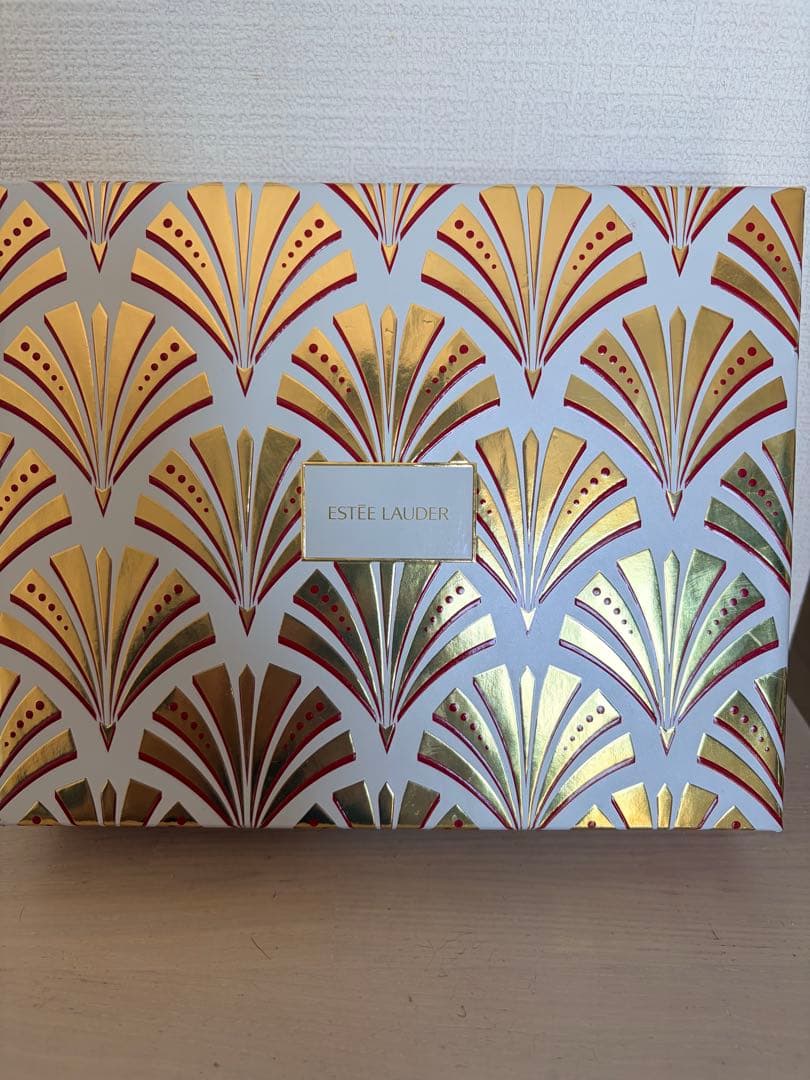 【新品未開封】ESTEE LAUDER/ホリデーアドバンス ナイトリペアセット 385258_1.jpg?12150721