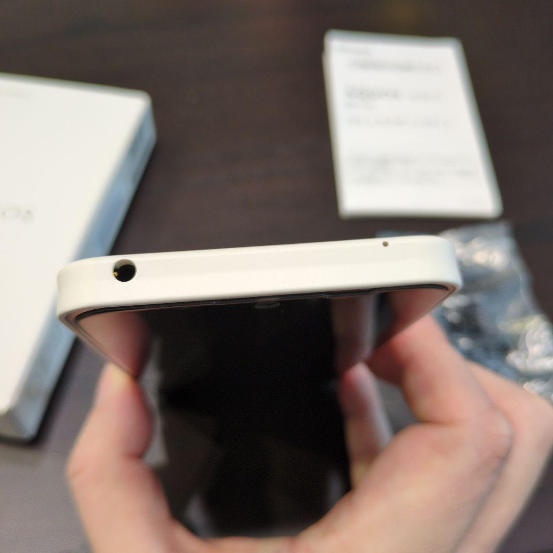 即日発送）AQUOS wish2 SH-51C ホワイト 本体 SIMフリー - メルカリ