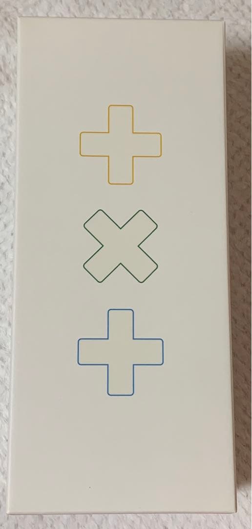 TXT ペンライト+OFFICAL FANCLUBE MOA 1期 セット 心斎橋店ではTXT公式ペンライトを販売しております🩵 ライブ準備を