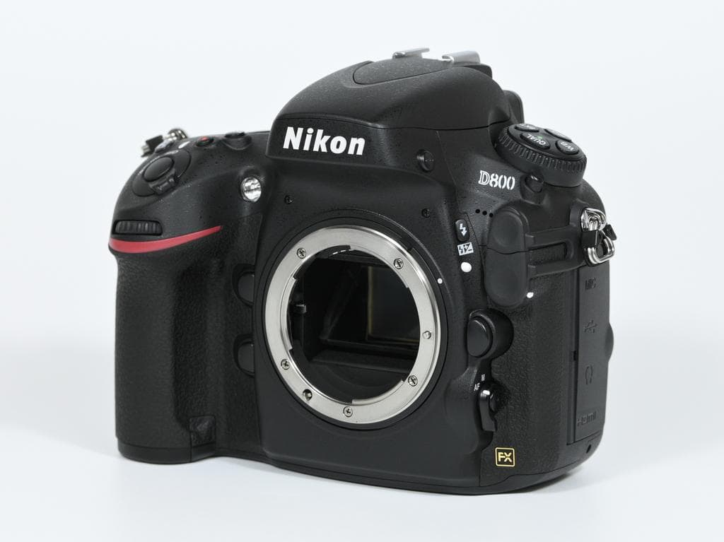 【ほぼ新品】 ニコン　Nikon D800 ボディ 《ショット数177》