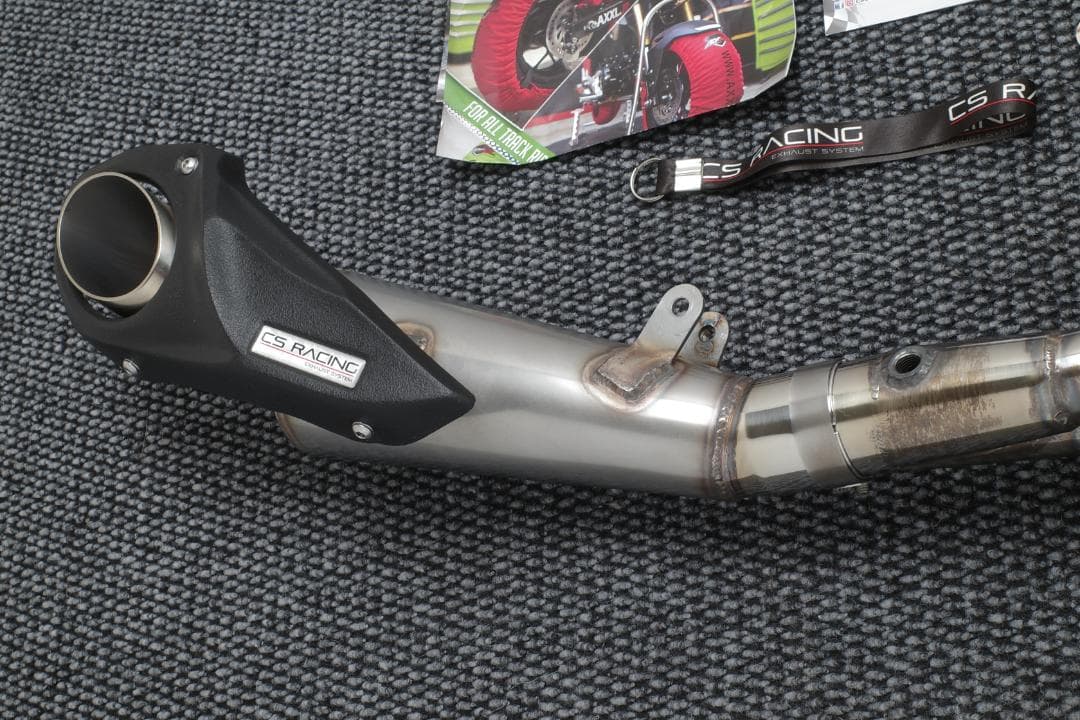 GSX-S750 CS Racing アンダーマウントフルエキゾーストマフラー - メルカリ