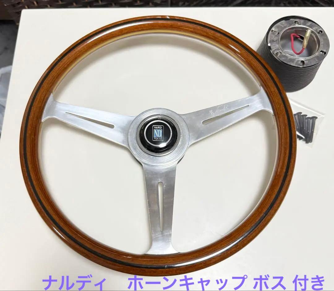 ナルディ NARDI ステアリング クラシック ウッド 36.5 ホーンボタン付