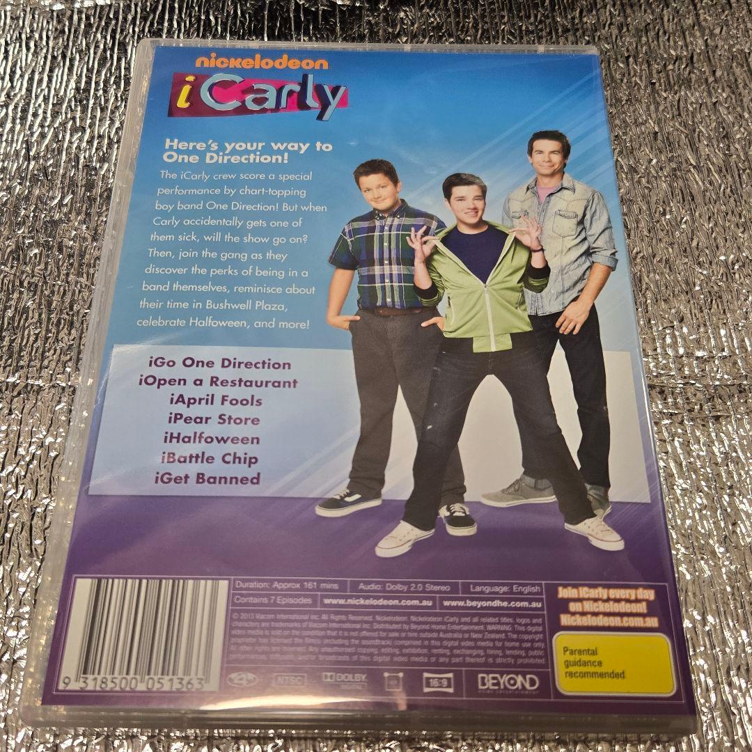 激レア】iCarly: iGo One Direction DVD - メルカリ