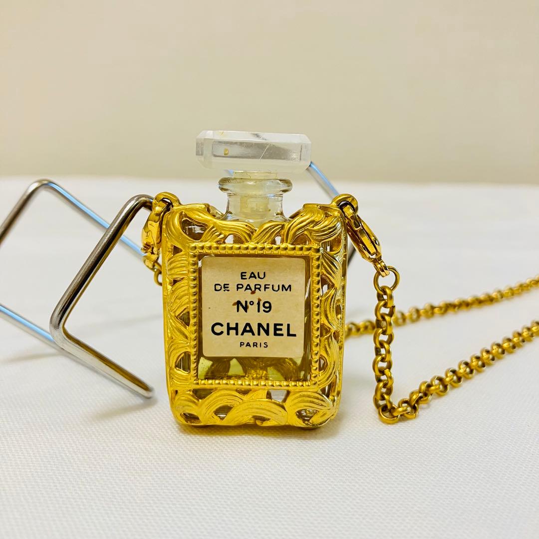 シャネル No.19 香水 ネックレス パフュームボトル ヴィンテージ
