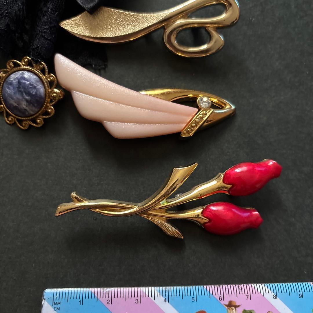 ヴィンテージブローチまとめ売り - メルカリ