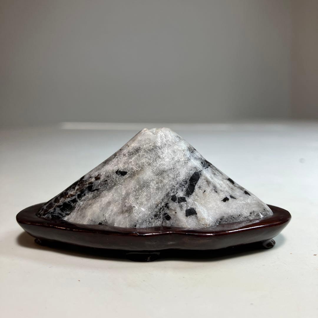 山形の水石 白黒模様 - メルカリ