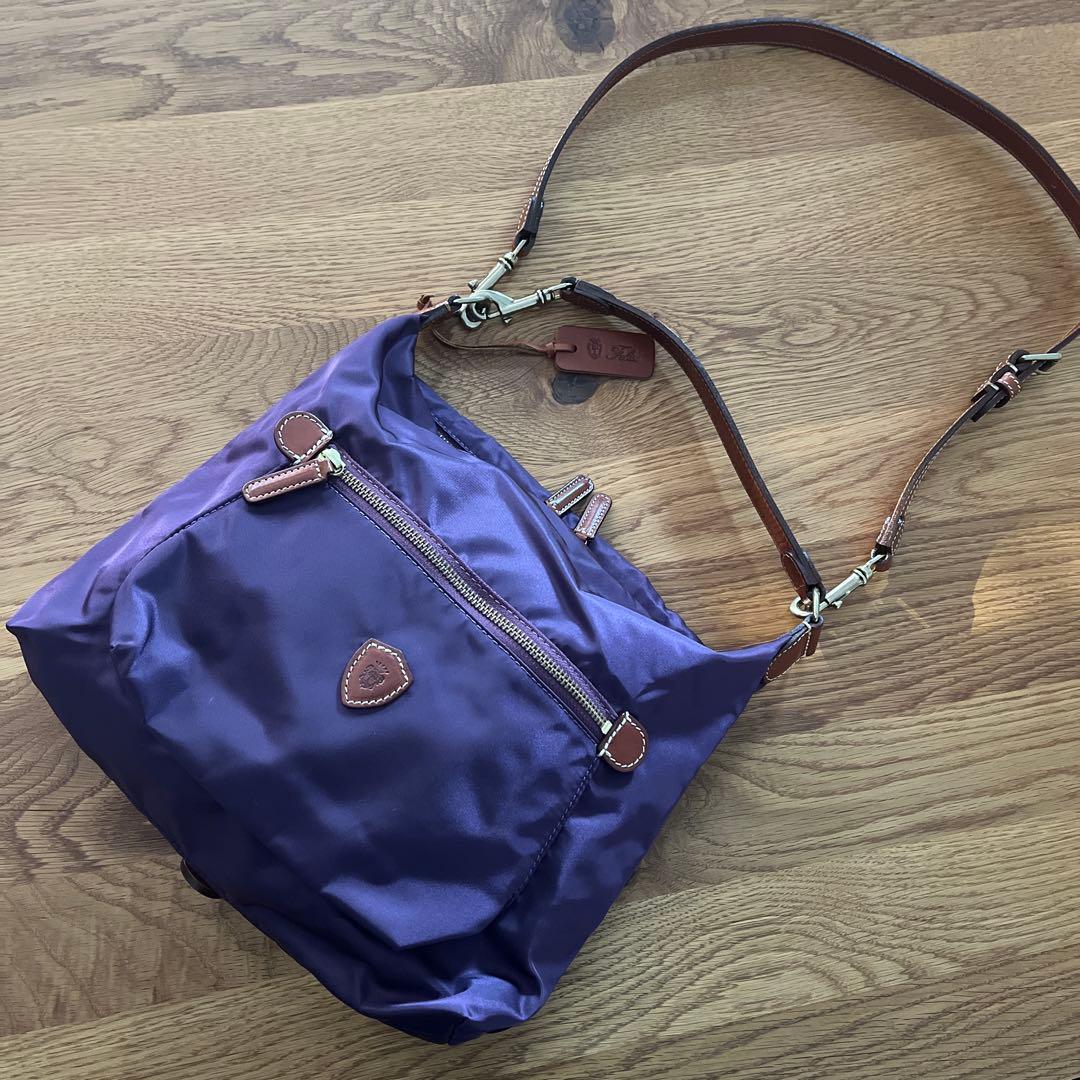 Felisiのフリマアイテム一覧 フェリージ 17-55 バンドバッグ