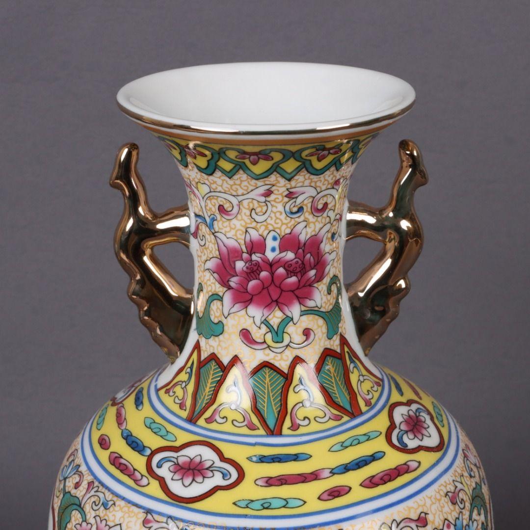 大清乾隆琺瑯彩四季瓜果双耳瓶磁花瓶 景徳鎮