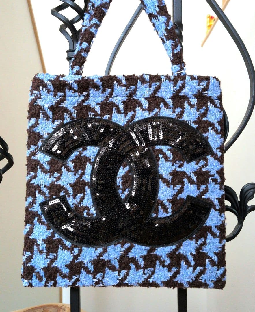 CHANEL ハウンドトゥース トートバッグ 新品未使用 CHANEL トートバッグ ハウンドトゥース - メルカリ