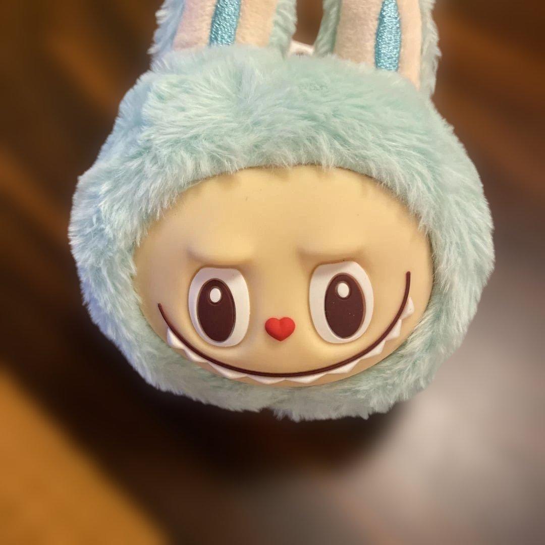 ラブブ 水色のウサギ耳ぬいぐるみキャラクター - メルカリ