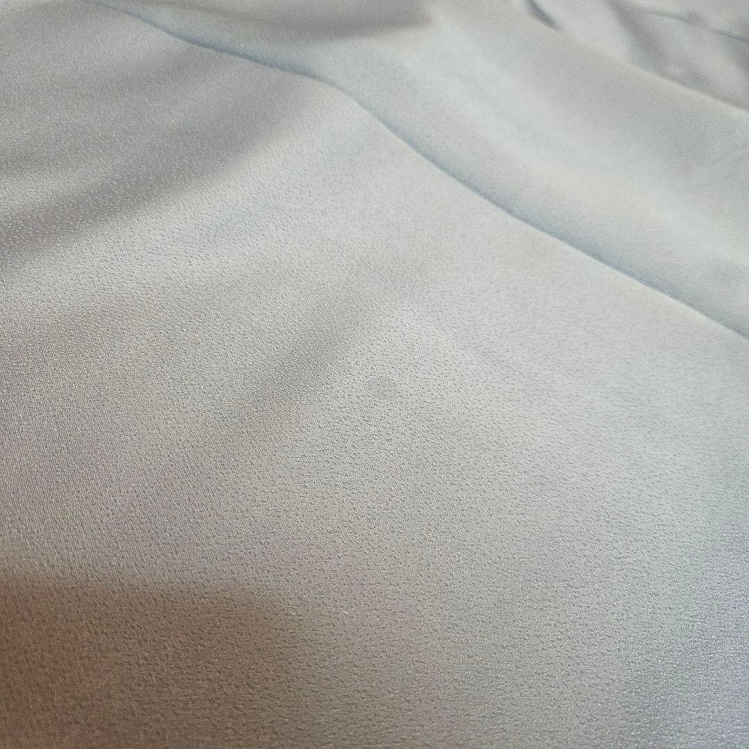 一点限り！ブルーグレー胡蝶蘭刺繍訪問着 お仕立て上がり。 - メルカリ