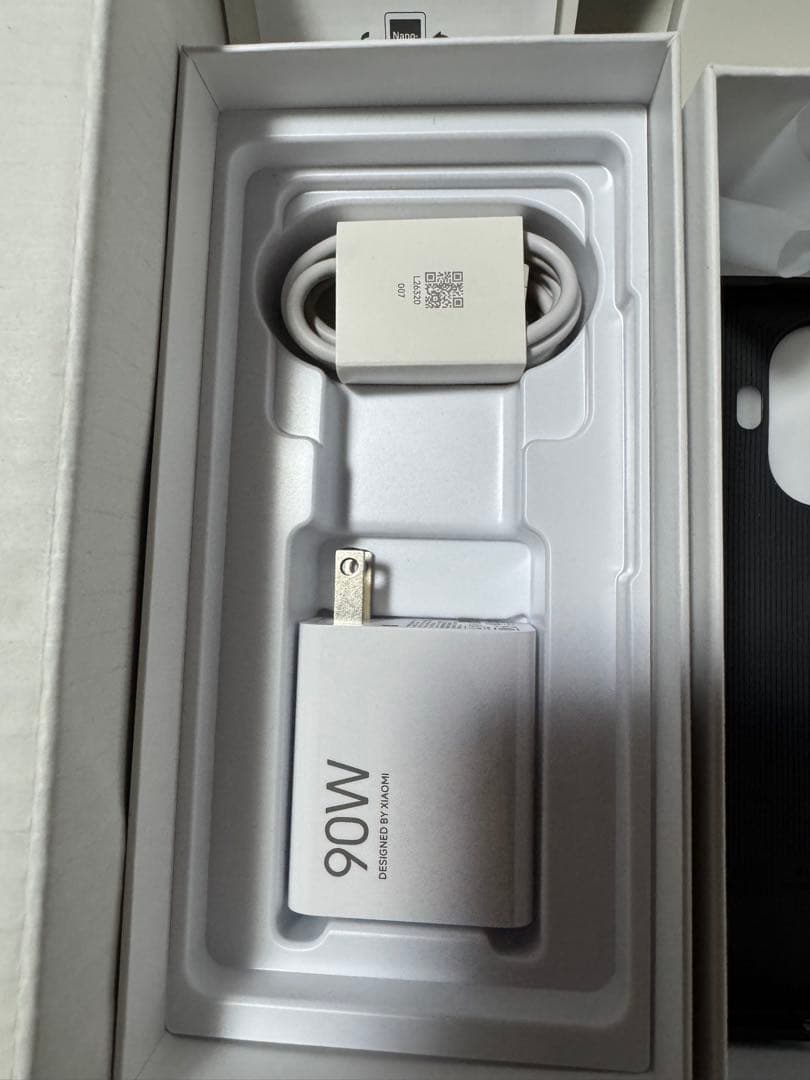 Xiaomi 15T Pro 256GB ブラック おまけ多数 - メルカリ