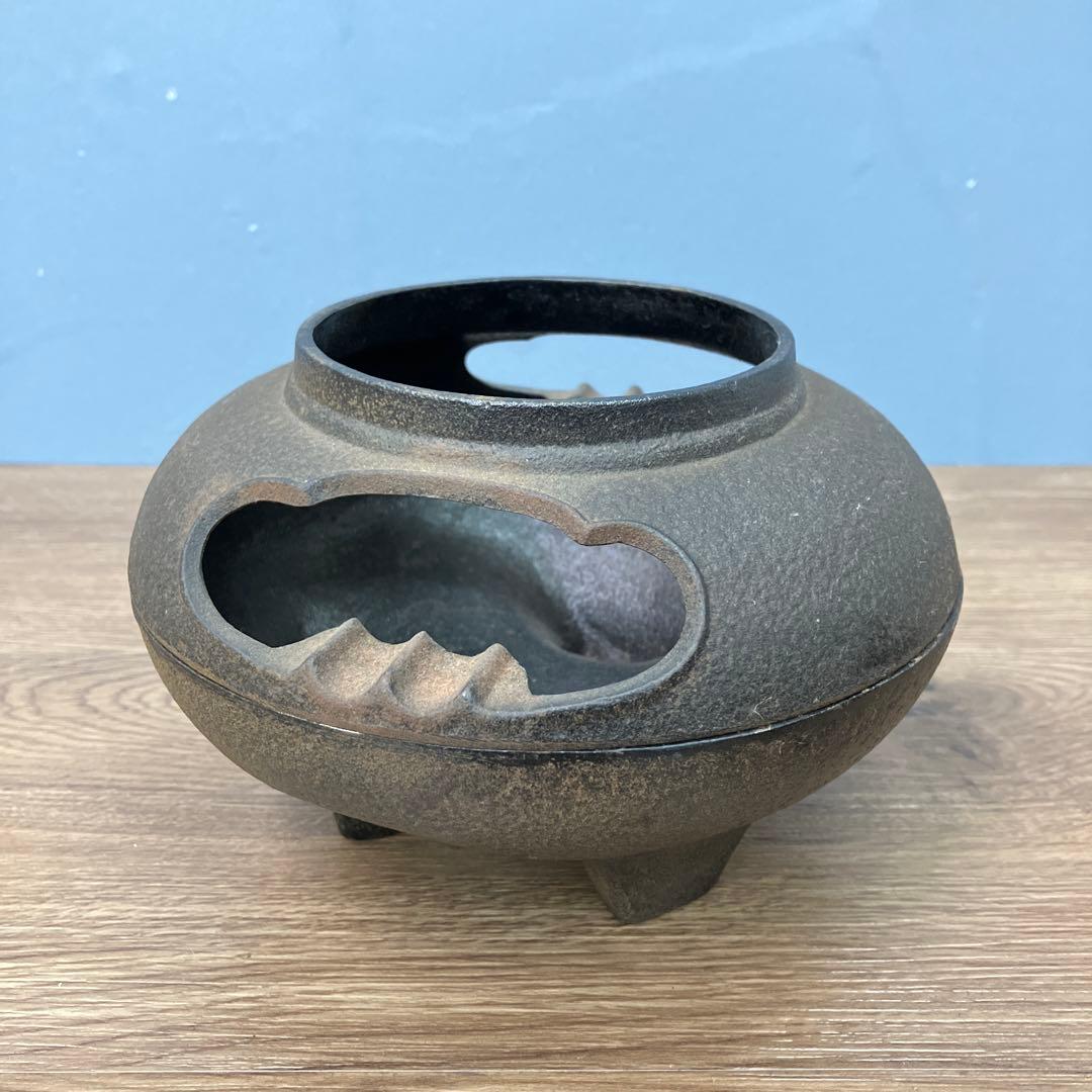 御羽箒 縞梟三ツ羽根 と姉羽鶴羽掃 風炉 紙箱