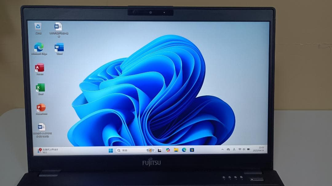 ノートパソコンFUJITSU第十世代Core i5 M.2NVMeSSD256G - メルカリ