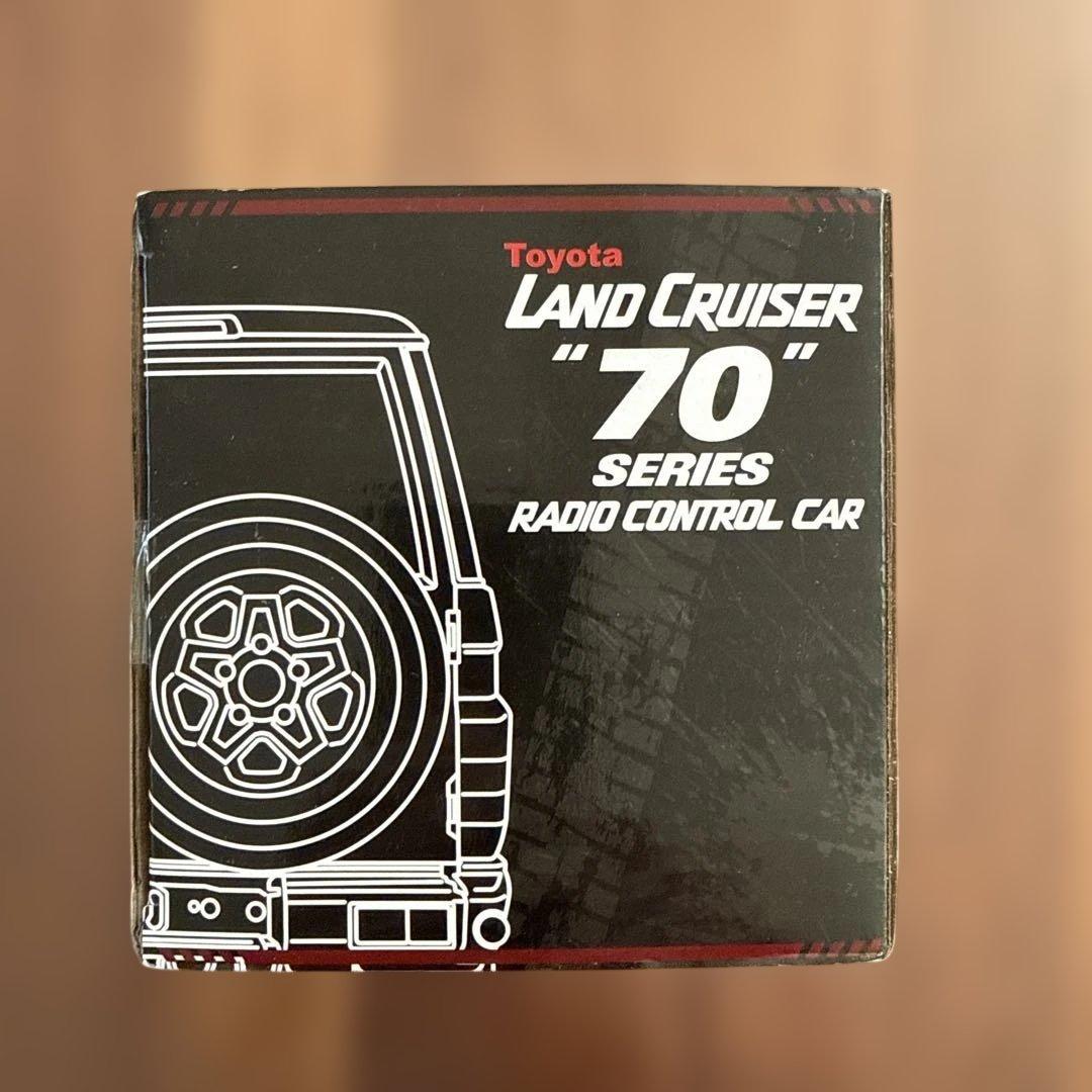 貴重品☆トヨタ承認 ランドクルーザー70 ラジコン ミニカー 1/25