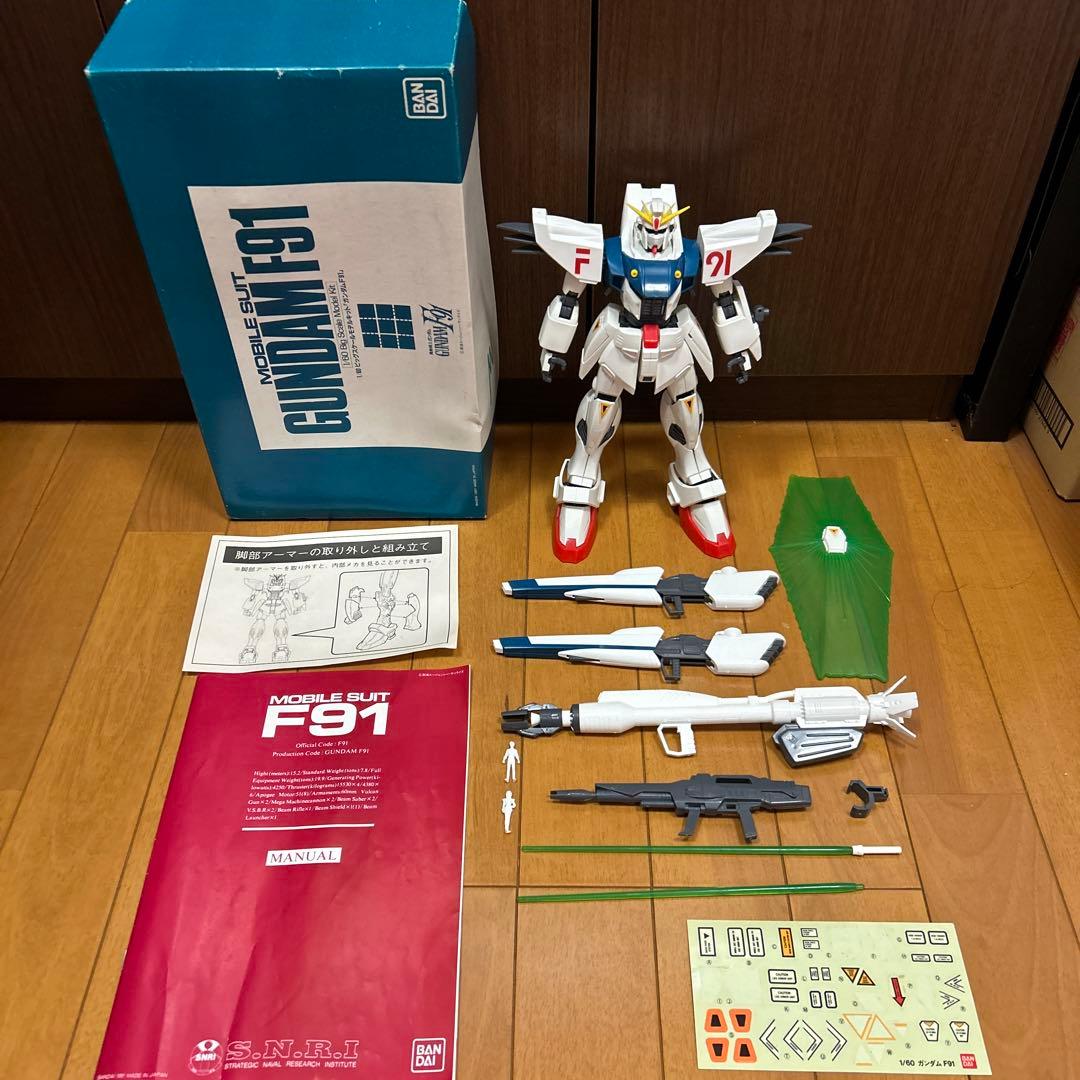 バンダイ『1/60 ビッグスケールモデルキット ガンダムF91』 - メルカリ