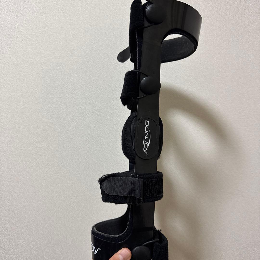 DONJOY ブラック 膝用サポーター 左膝装具 Mサイズ - メルカリ