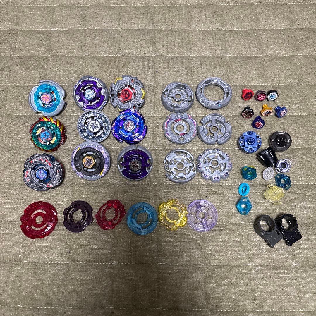 ベイブレード　メタルファイト　まとめ売り メタルファイトベイブレード まとめ売り - メルカリ