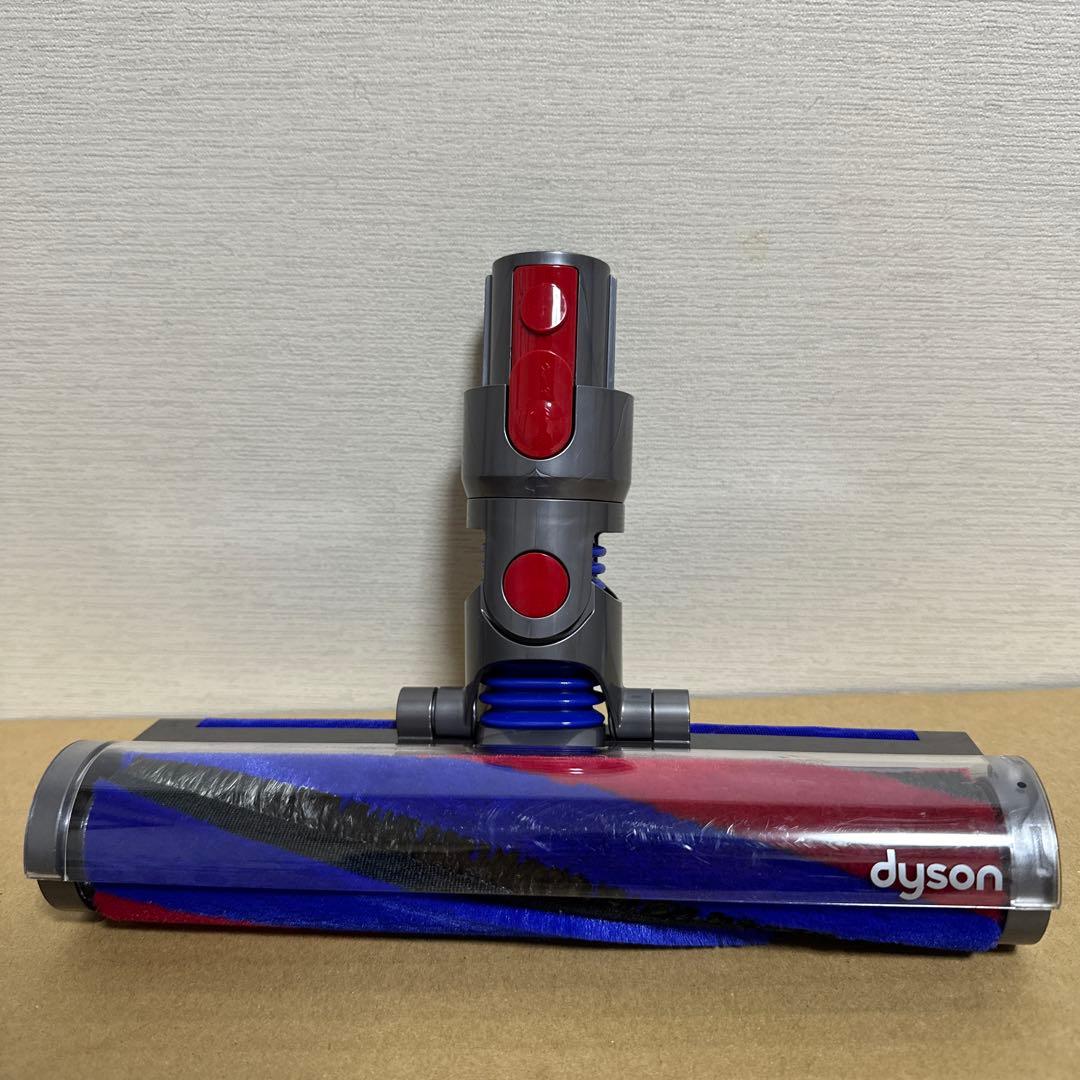 即日発送Dyson V8 Slim Fluffy ソフトローラークリーナーヘッド 楽天市場】Dyson ダイソン 正規品 純正 V8 slim fluffy 専用 ソフト