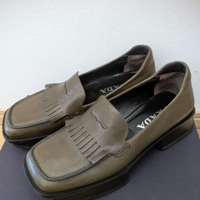 PRADA フリンジ厚底ローファー 36.5 カーキ 美品 プラダ 23.5cm