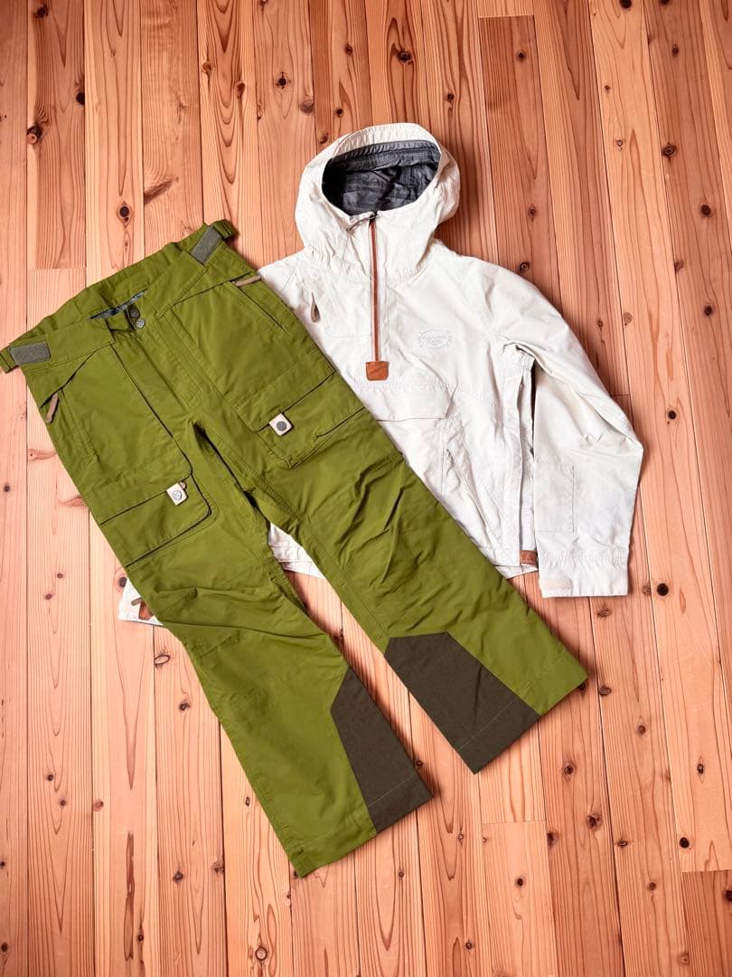 c*s様 パーマネントユニオン　スキーウェア　上下セット　ユニセックスXS c*s様 パーマネントユニオン スキーウェア 上下セット ユニセックスXS