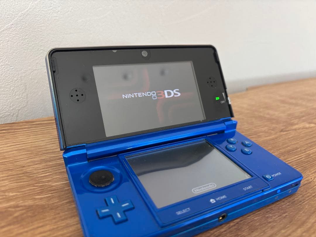 Nintendo 3DS 青 本体 + ソフト2本+DL済ソフト2本+充電